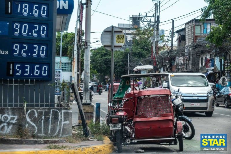 マニラ首都圏の道路と交通の様子